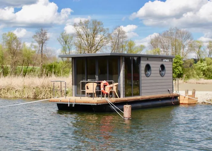 船屋 Hausboot Schwanennest